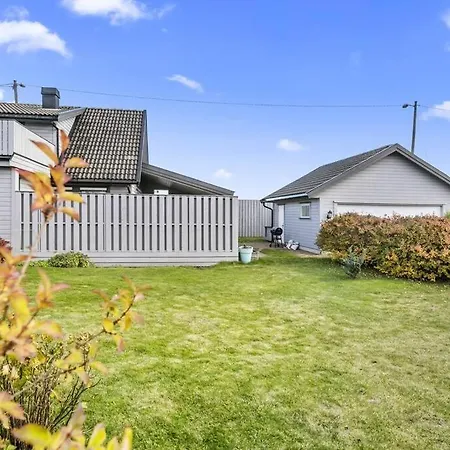Casa vacanze Hyggelig Enebolig Pa Notteroy, Rett Ved Golfbane *